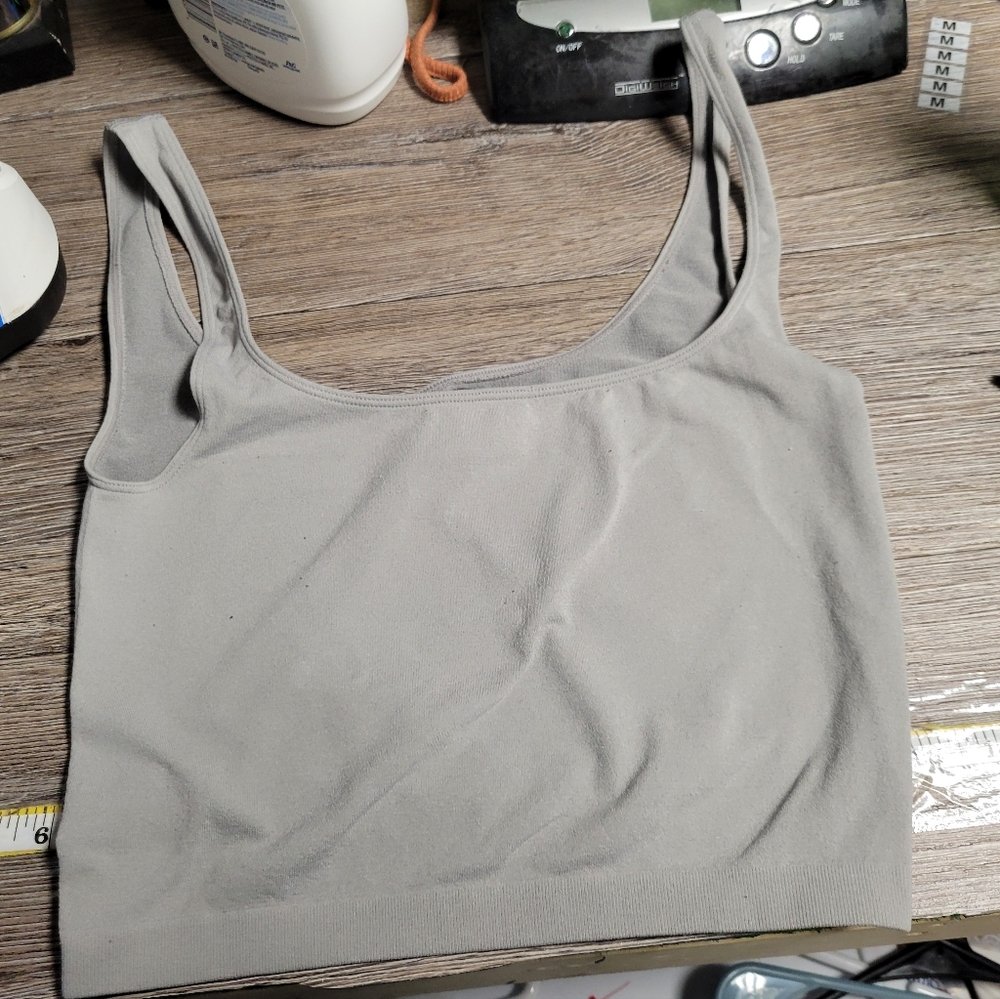 Intimately Free People Size Medium/Large gray Crop Tank Top